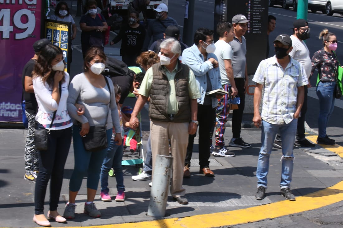 México acumula más de 83 mil decesos por coronavirus | Juan Carlos Bautista