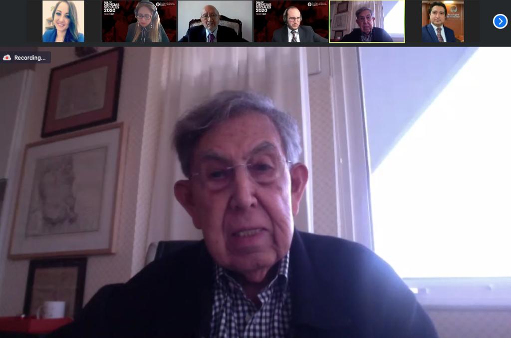 Cuauhtémoc Cárdenas Solórzano durante un encuentro virtual con la comunidad del Tecnológico de Monterrey en Puebla. (Jaime Zambrano)