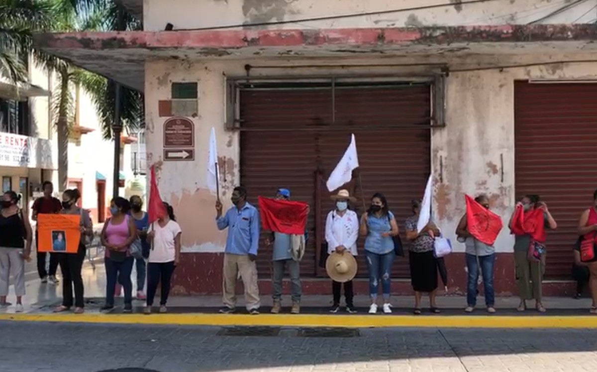 Integrantes de la organización se manifestaron para exigir la liberación de sus compañeros. (Isabel Zamudio)