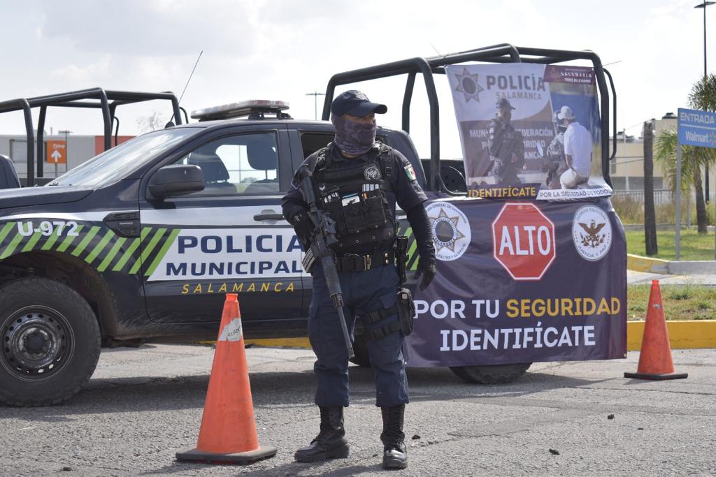 En operativos de Salamanca revisan 600 personas y 450 vehículos
