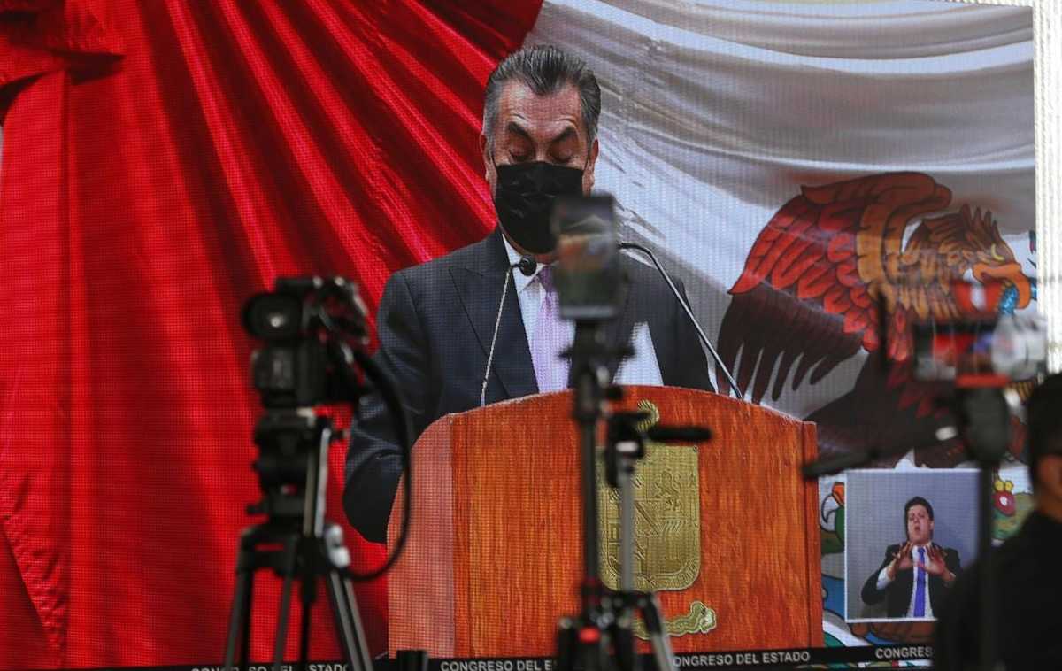 Jaime Rodríguez, gobernador de Nuevo León, en su Quinto Informe de Gobierno. Foto: Jorge López.