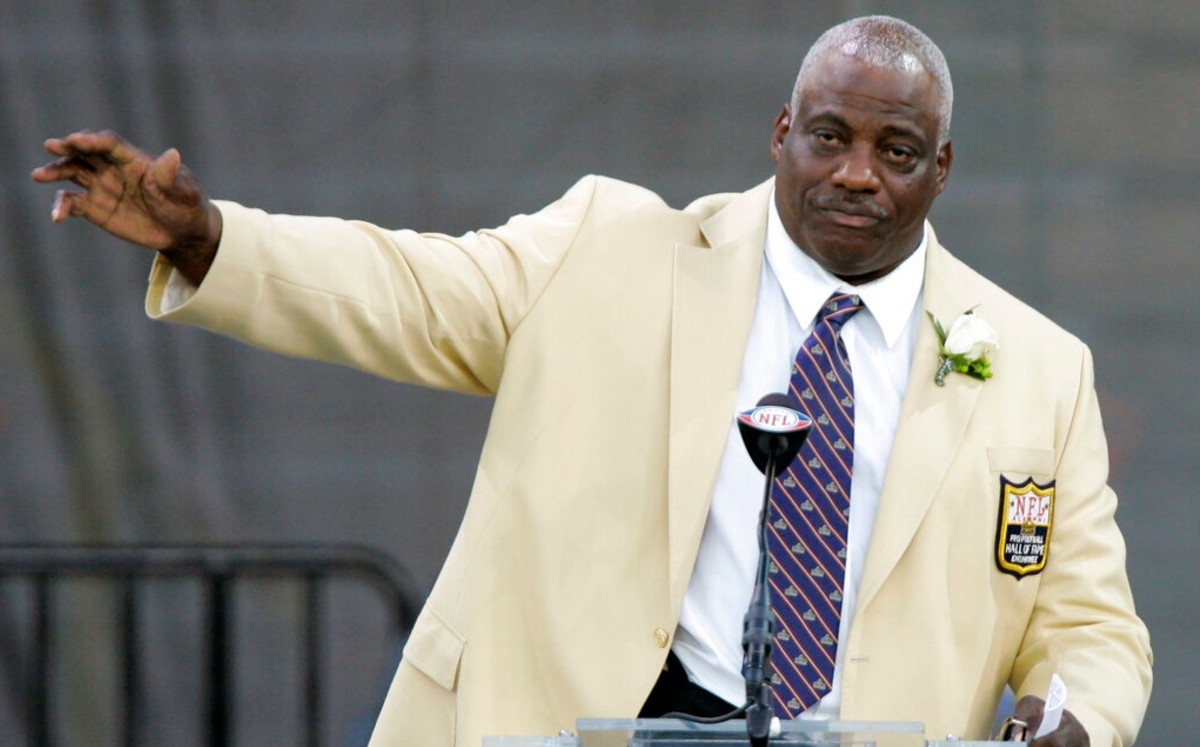 Fred Dean (AP)