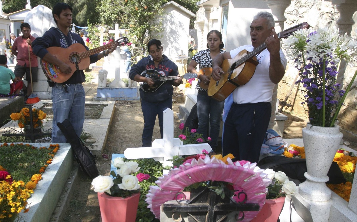 Suspenderán en Oaxaca las celebraciones del Día de Muertos. (Cuartoscuro)