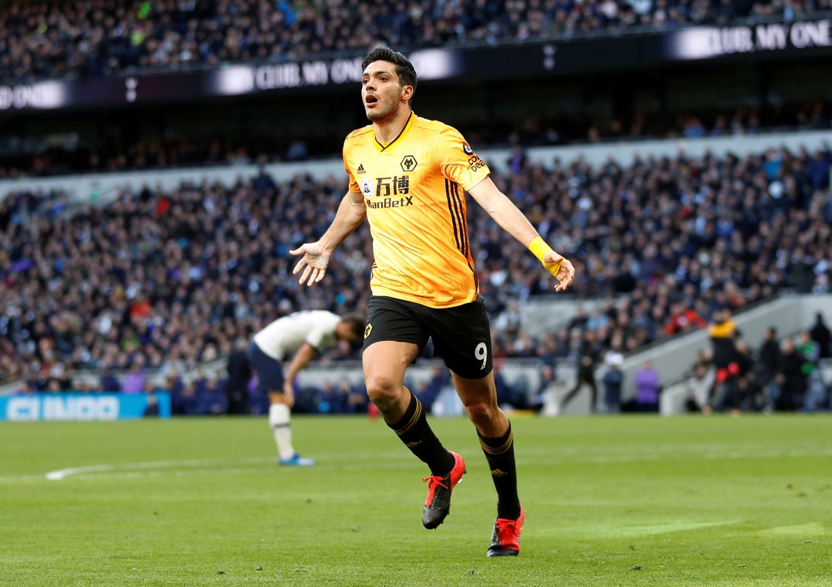 Raúl Jiménez, figura del Wolverhampton (Reuters)