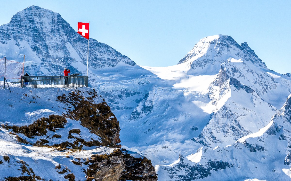 Vista a los Alpes Suizos (Shutterstock),