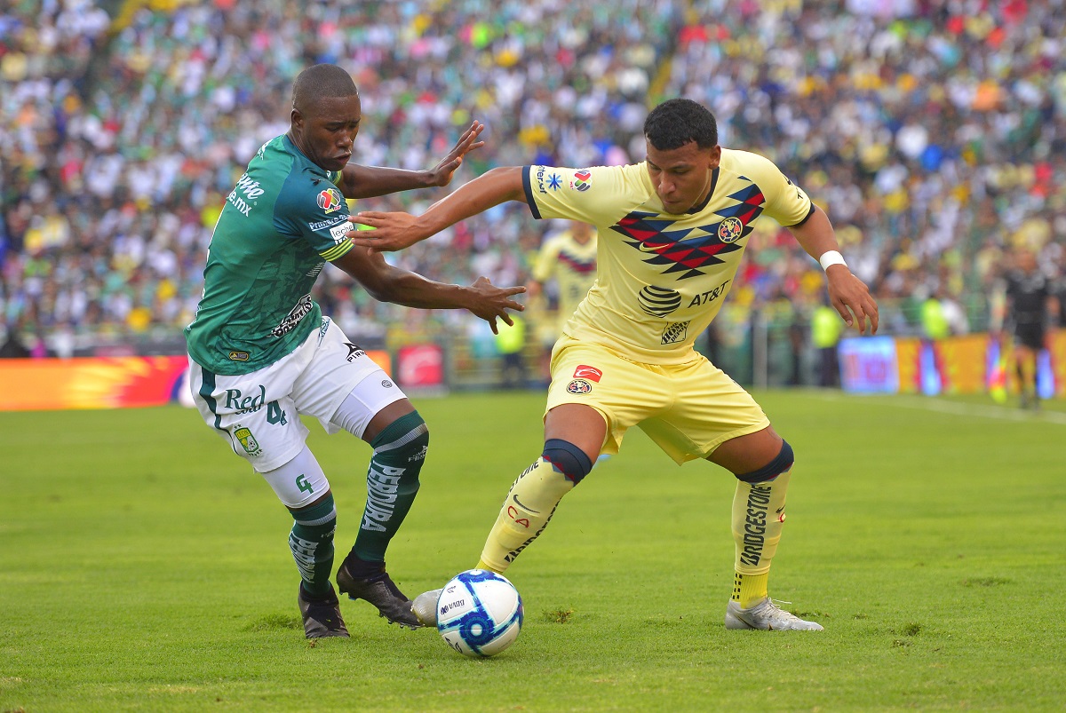 Andrés Mosquera y Roger Martínez durante el Apertura 2019 (Imago7)