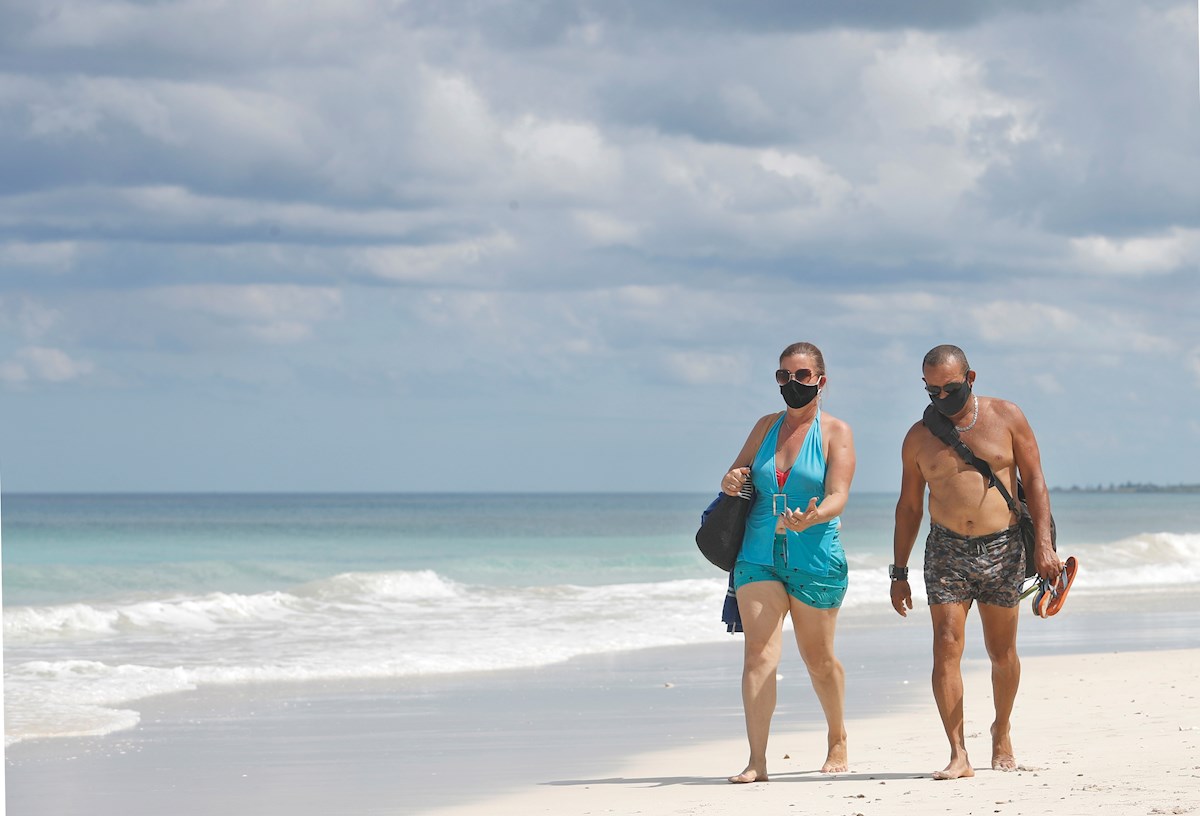 Algunas playas de Cuba reabrieron durante la pandemia del coronavirus. | EFE