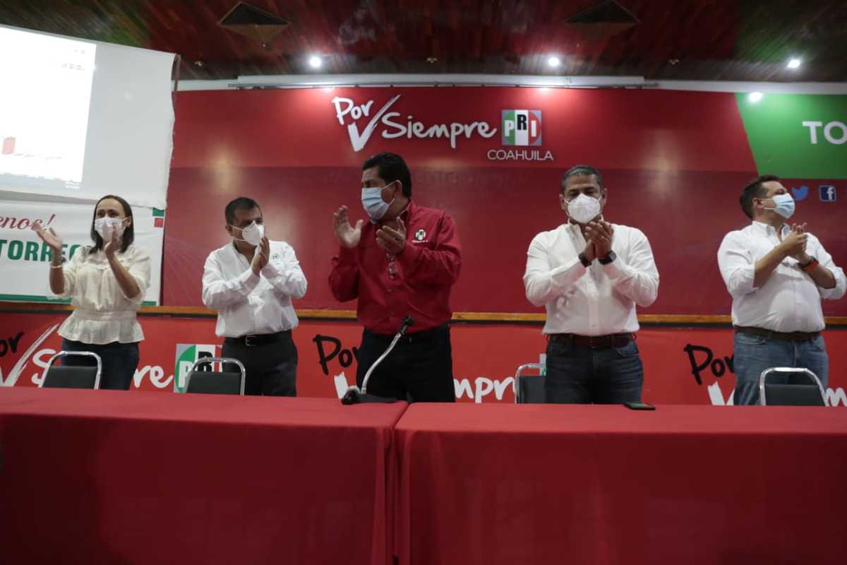Según sus pronósticos, el PRI 'adelantó sus festejos en Coahuila. (Mauricio Román)