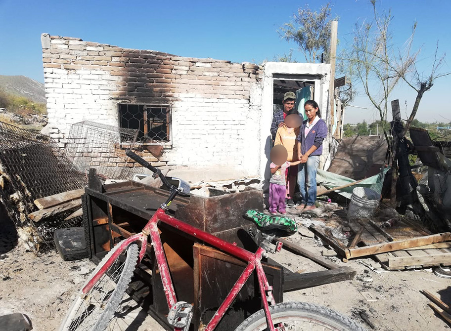 Familia pierde todo en incendio. (Notivox Digital)