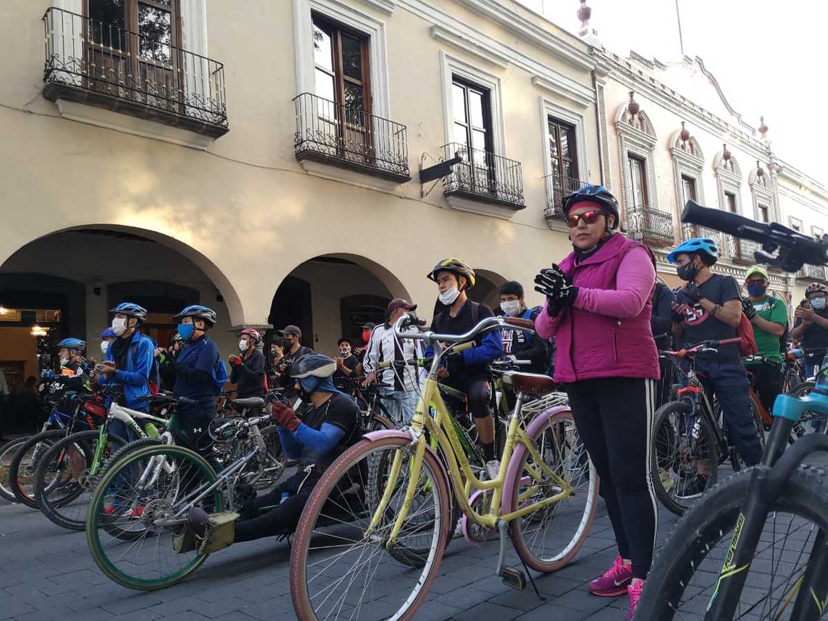 Colectivos de ciclistas impulsan movilidad. (Adolfo Tenahua Ramos)