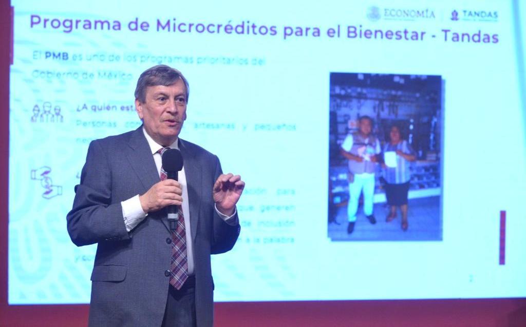 https://images.milenio.com/EquVfZJ_x5cEms8RqakupGGbUtw=/958x596/uploads/media/2020/10/20/coordinador-microcreditos-bienestar-dependencia-ricardo_0_44_1025_638.jpg