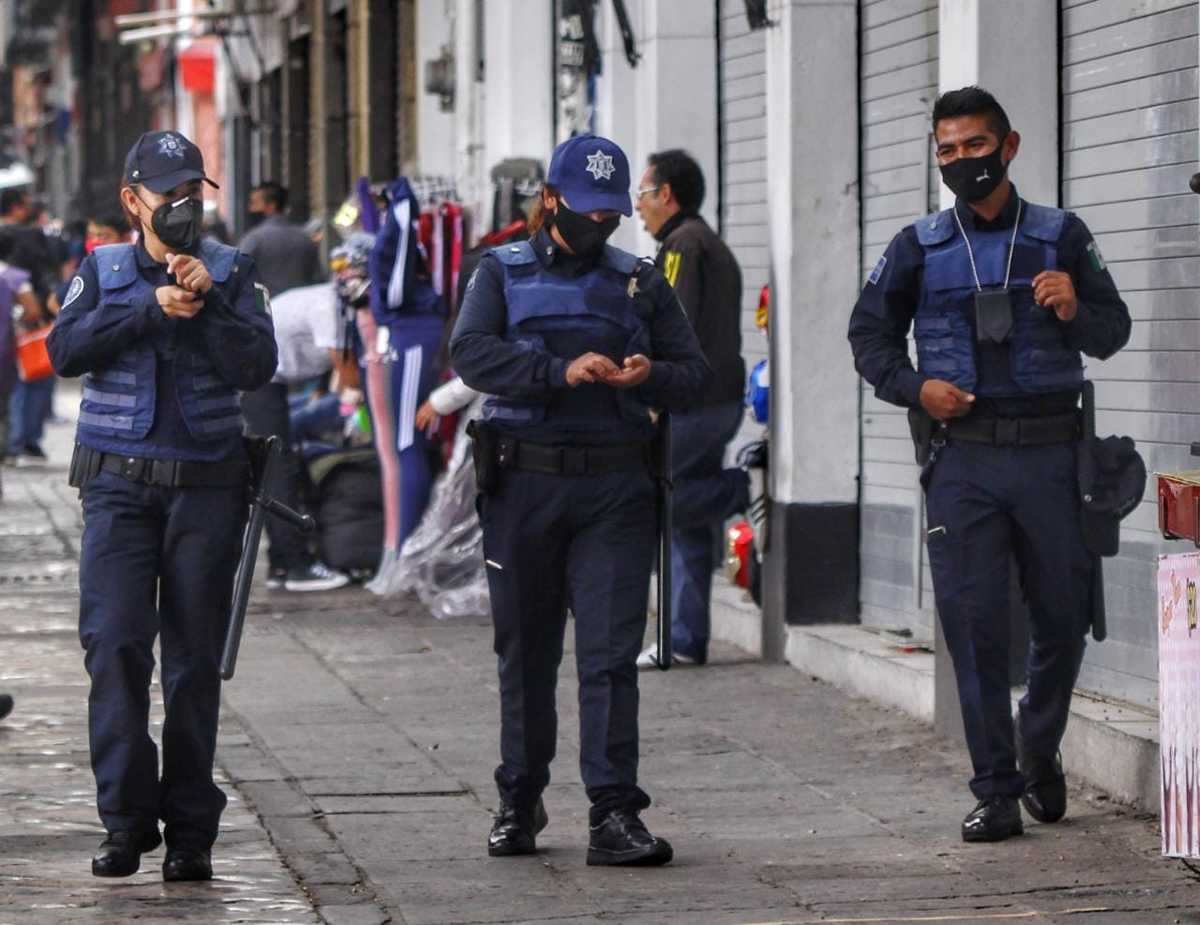 Elementos de la policía municipal de Puebla. (Melanie Torres)