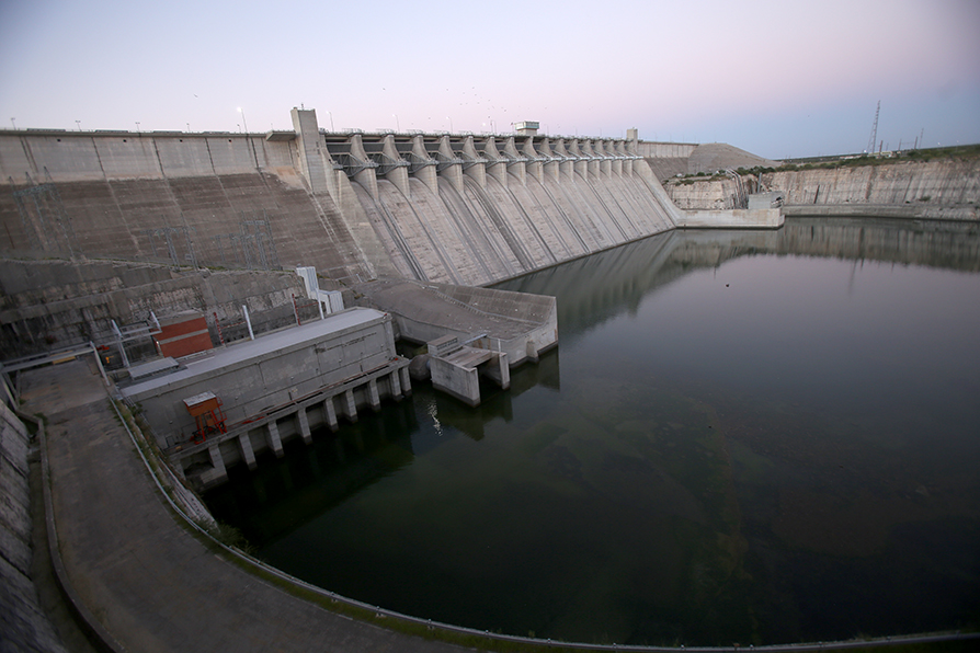Su cortina tiene una altura de 77 metros sobre el lecho del río. ( Juan Carlos Bautista)