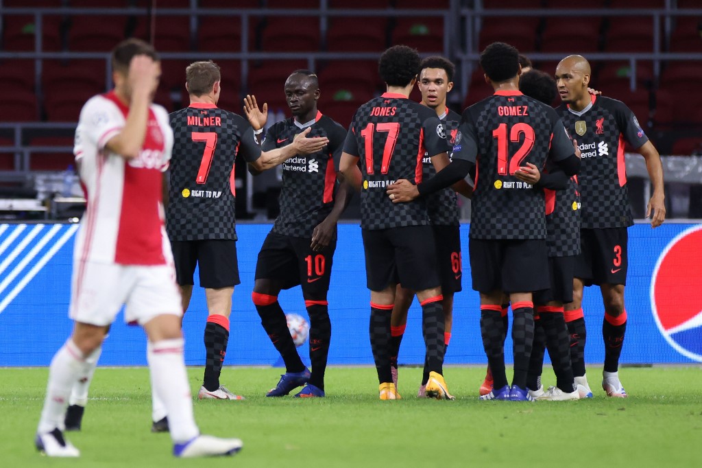 Liverpool ganó en la Arena Ámsterdam al Ajax (AFP)