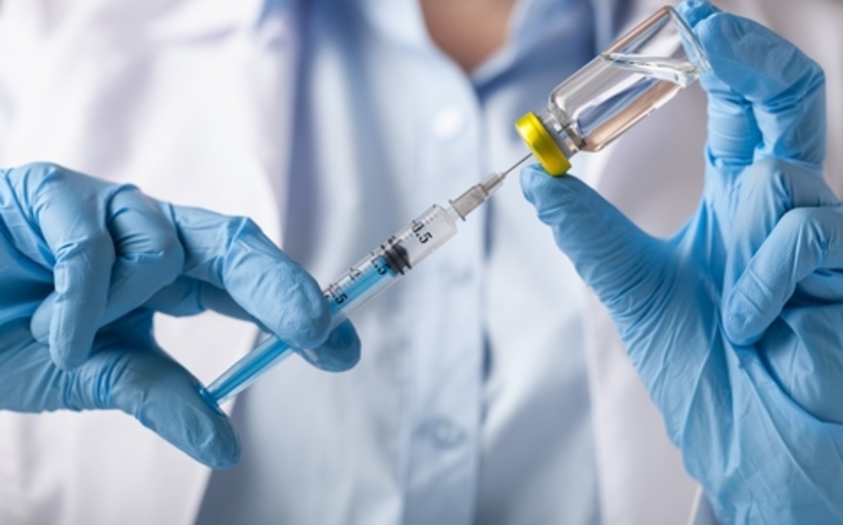 Ensayan una vacuna para prevenir cáncer de pulmón, intestino y páncreas. (shutterstock)