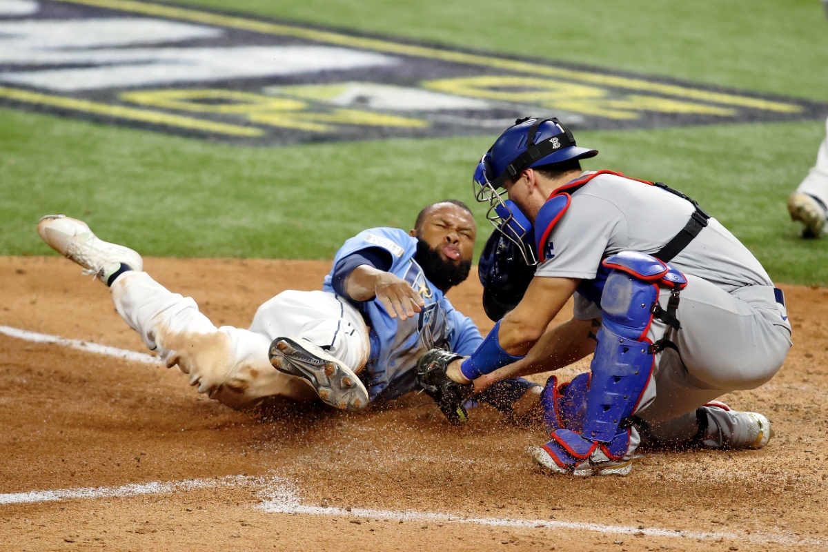 Manuel Margot intentó robarse el home en la Serie Mundial 2020 (Reuters)