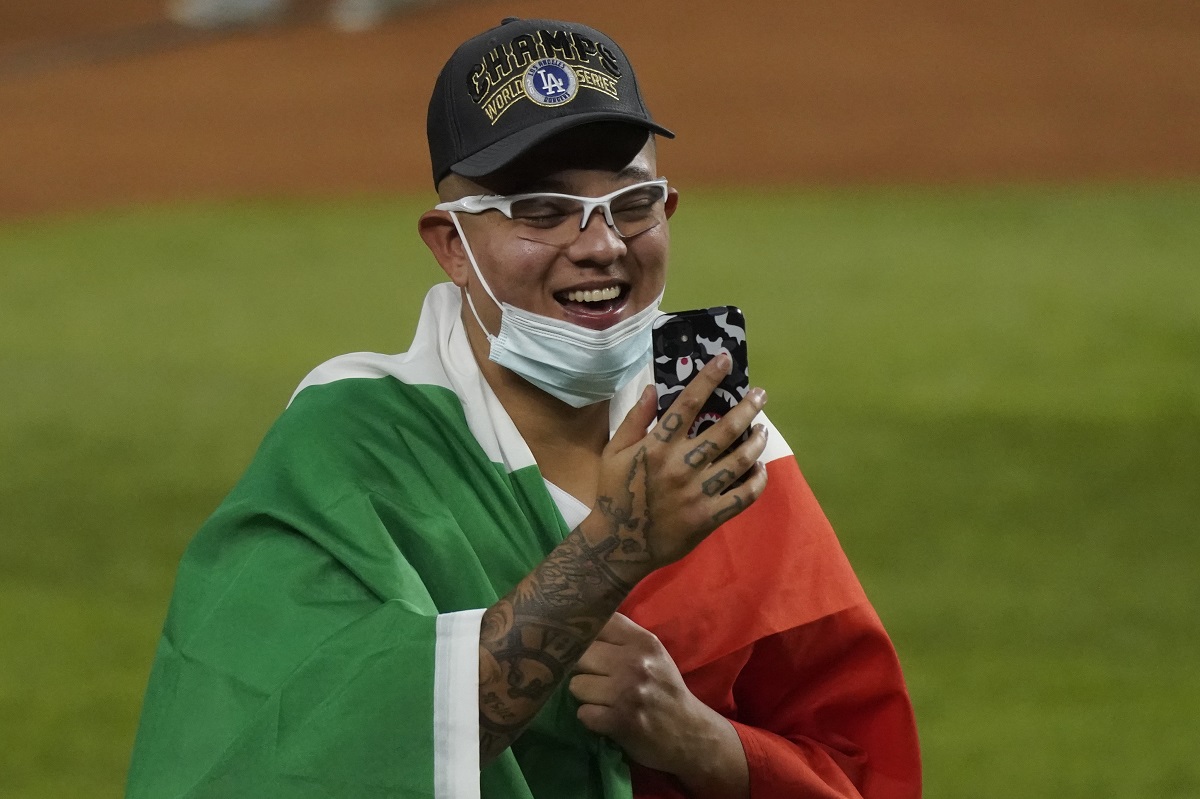Julio Urías, jugador de Los Dodgers de Los Ángeles (AP)