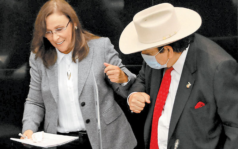 Nahle reconoce sobreoferta por el incremento de producción en Pemex y la importación de empresas privadas. (Cuartoscuro)