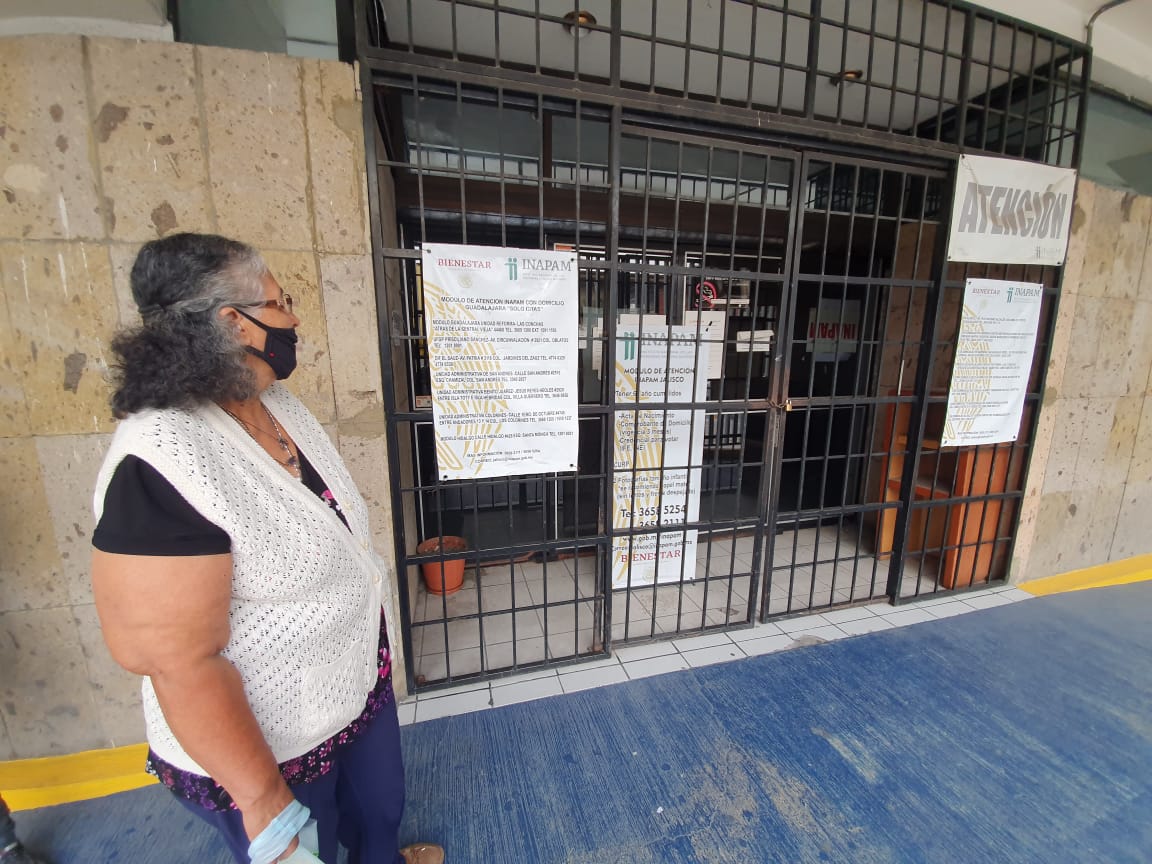 Oficinas para tramitar la credencial del Inapam, permanecen cerradas. (Erick Breguer)