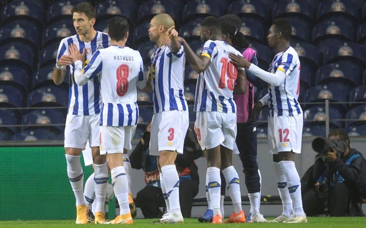 Porto vence a Olympiacos en la jornada 2 de Champions (EFE)