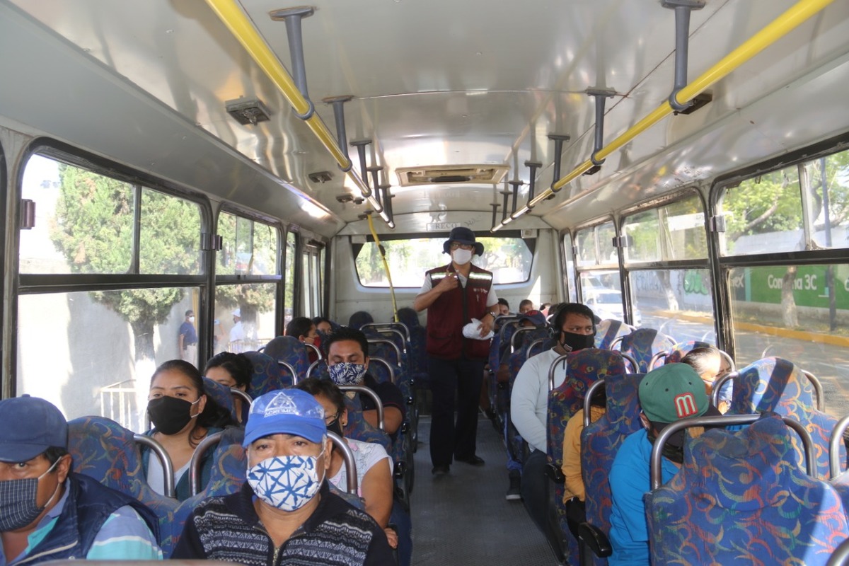 Aplican operativo en transporte público. (Especial)