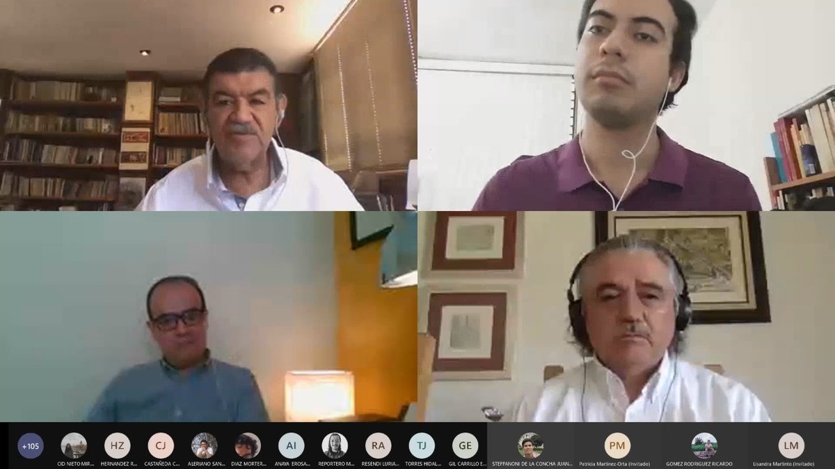 Conversatorio “Al filo de la Democracia”. (Jaime Zambrano)