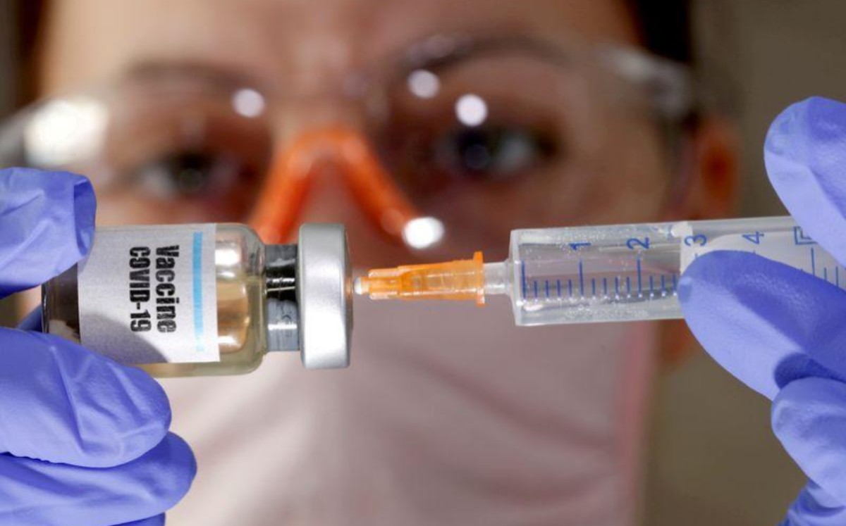 Los resultados de las últimas fases de ensayos de las primeras vacunas contra el coronavirus se esperan a fines de 2020. (Reuters)