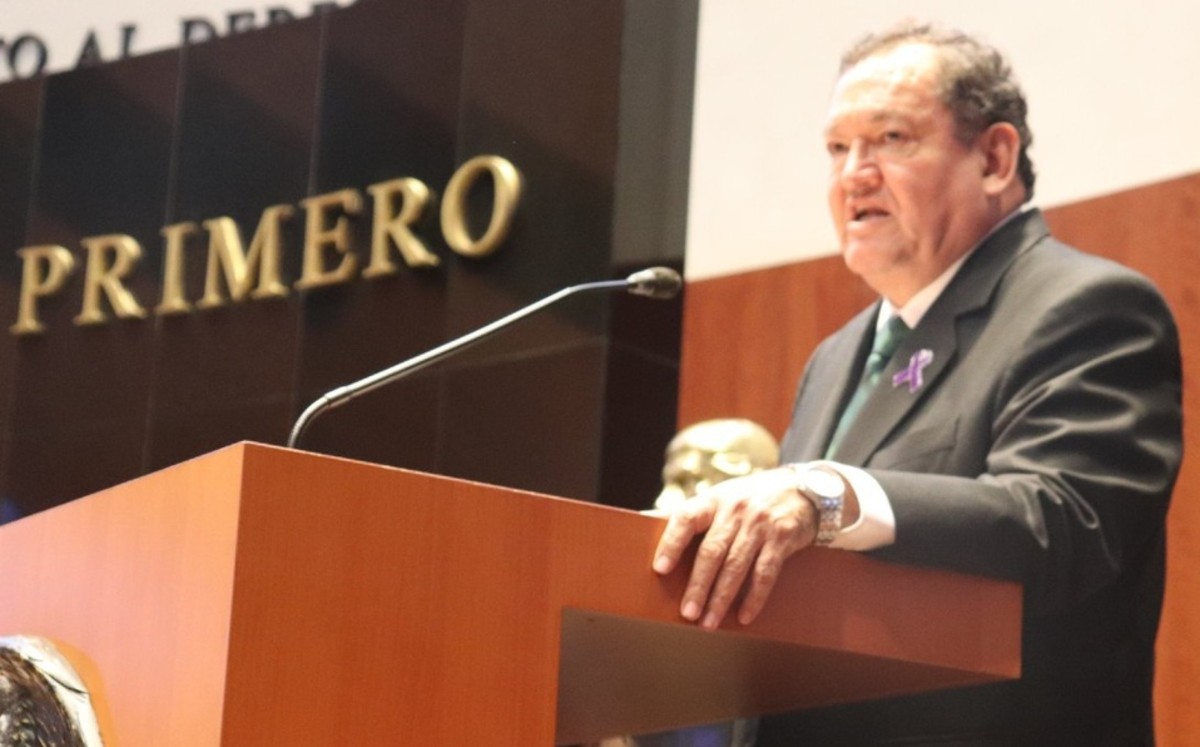 Daniel Gutiérrez, senador de Morena, se suma a la lista de legisladores con covid-19