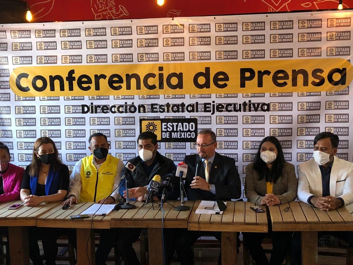 Dieron una conferencia en la ciudad de Toluca. (Especial)