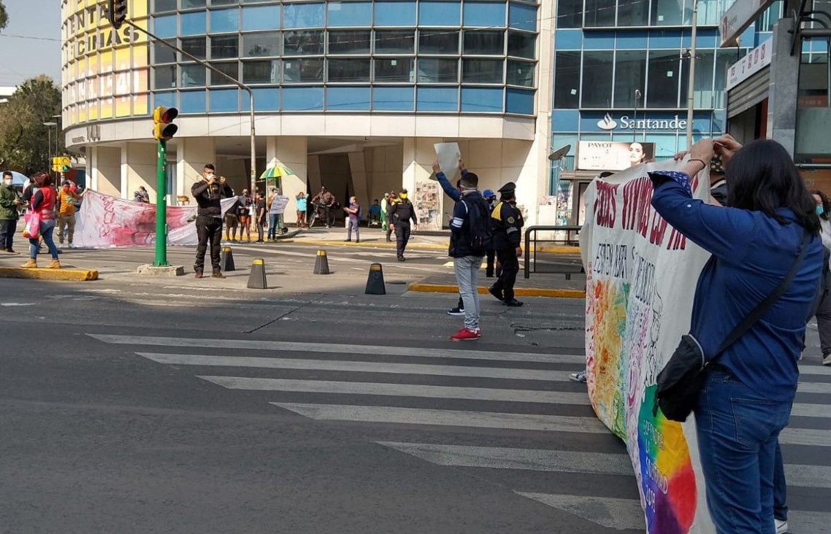 Los manifestantes bloquean las avenidas Reforma e Insurgentes. | César Velázquez