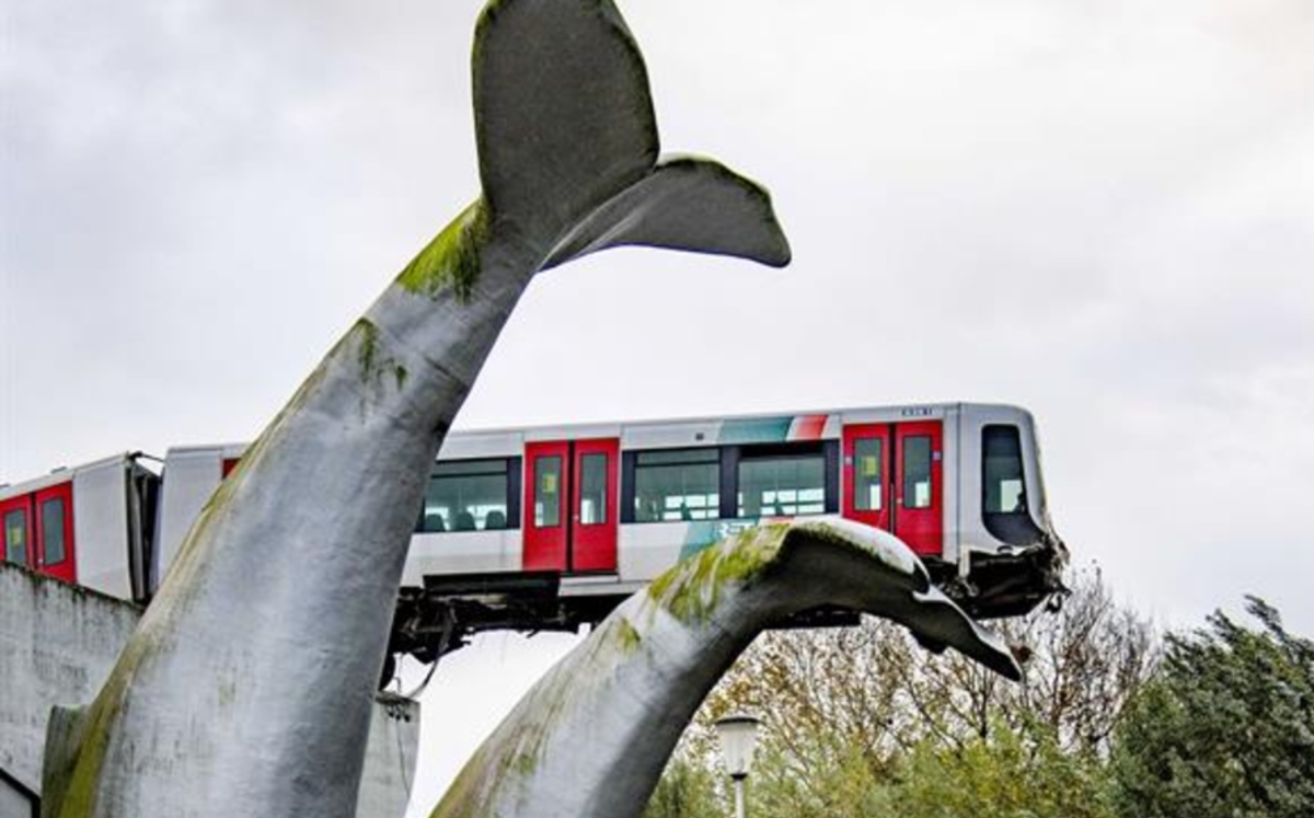 Accidente en el metro de Holanda impacta en redes (EFE)