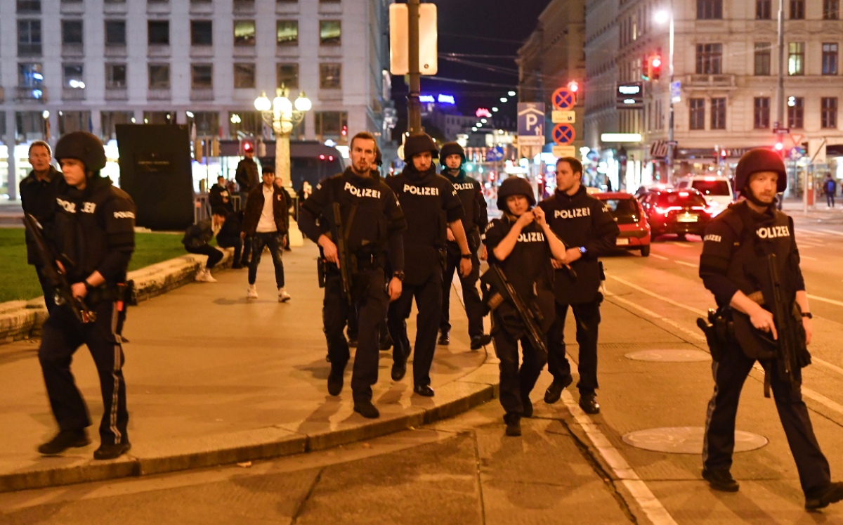 Reportan ataque en las inmediaciones de una sinagoga en Viena, Austria. (AFP)