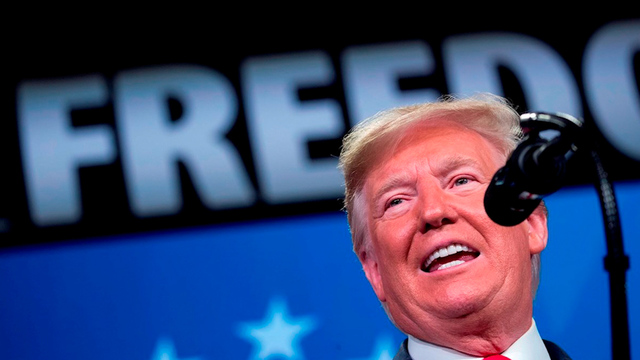 Twitter coloca aviso en tuit de Trump sobre robo de elección