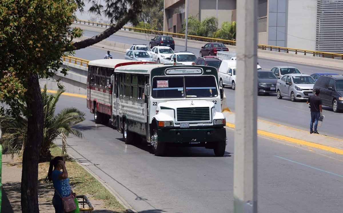 Por semáforo rojo, suspenden transporte público en Durango durante los fines de semana