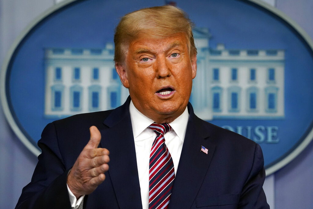 El presidente de Estados Unidos, Donald Trump, durante su conferencia en la Casa Blanca el jueves. (AP)