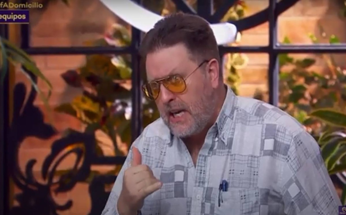 Chef Herrera se 'lanza' contra concursantes de 'MasterChef México 2020' (Especial).