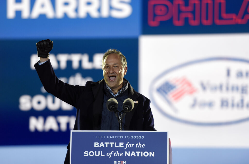 Douglas Ehmoff, el esposo de Kamala Harris, el primer 'segundo caballero' / AFP