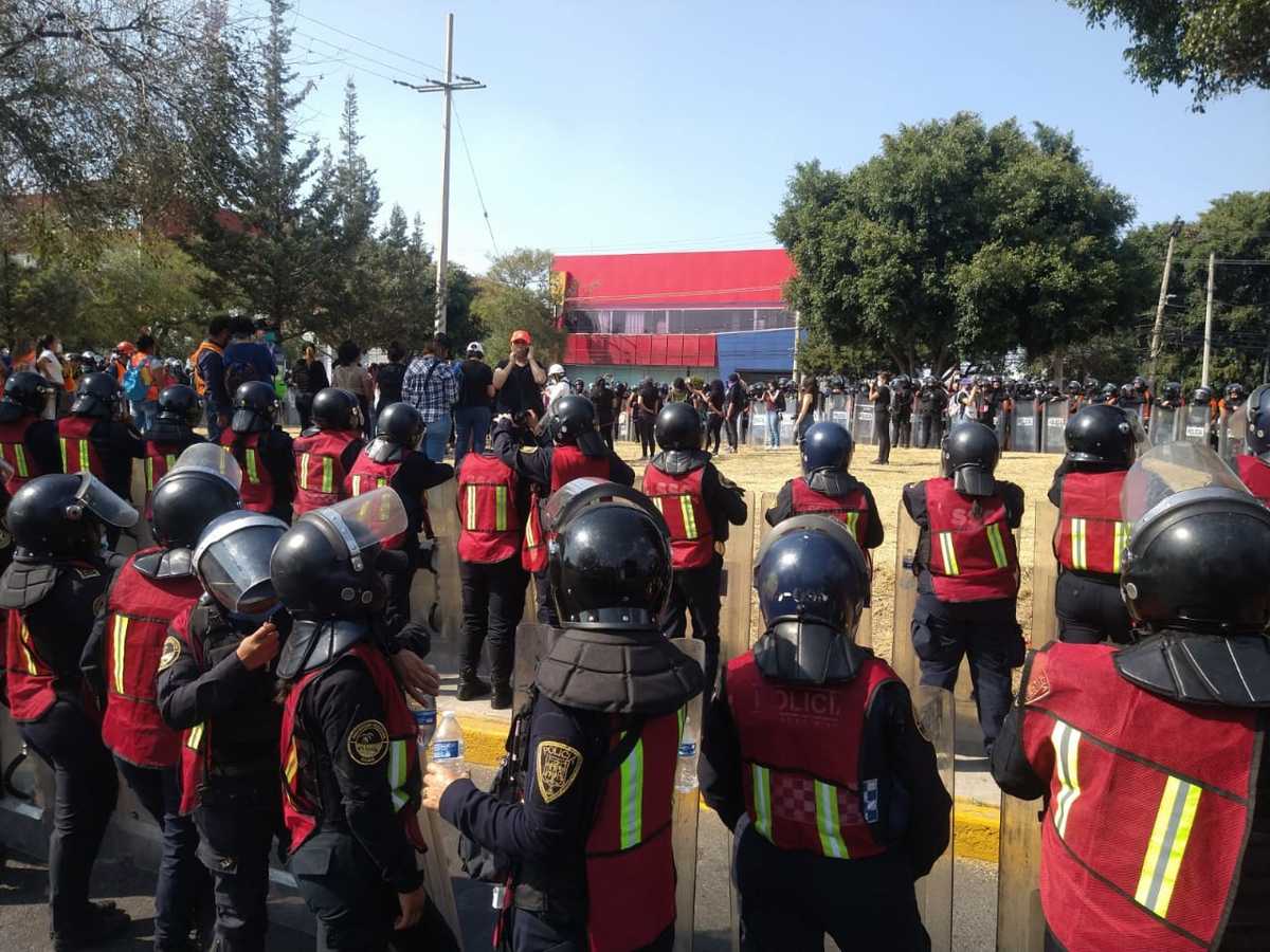 Las mujeres exigen un cese a la violencia contra ellas.