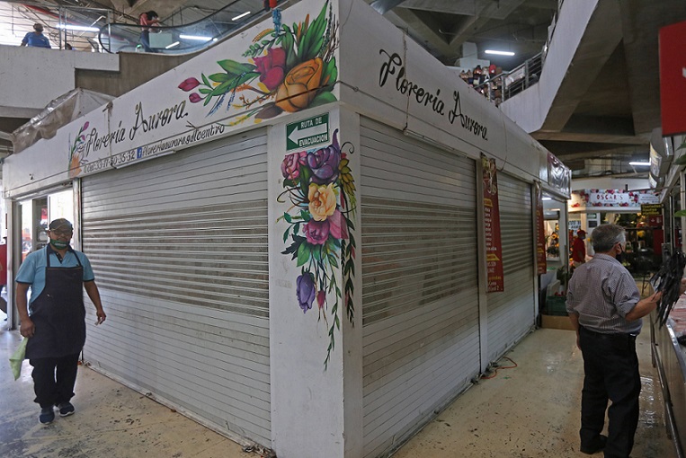 Mercado Corona registra pérdidas del 80% durante Botón de emergencia. (Fernando Carranza)