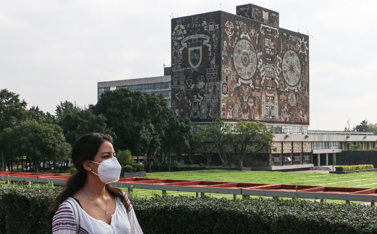 UNAM dará 12 mil becas para internet. (Cuartoscuro)