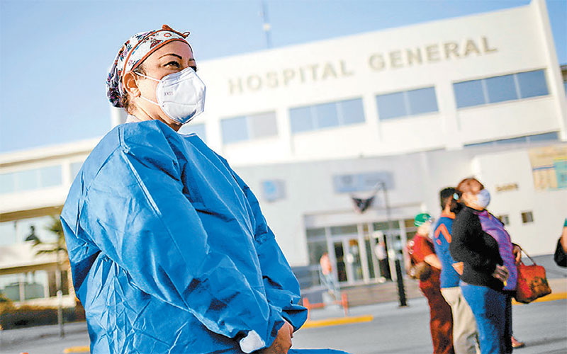 Empleados de salud de Ciudad Juárez protestan por falta de pagos y equipo. (Reuters)