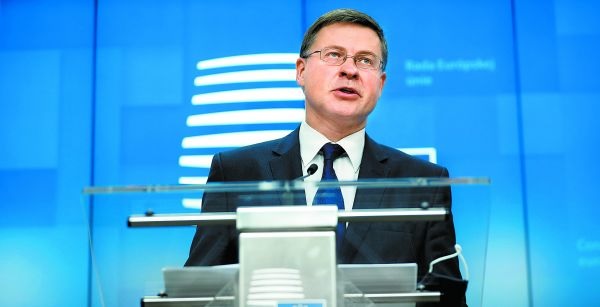Valdis Dombrovskis, comisionado de Comercio, anunció las medidas. Reuters