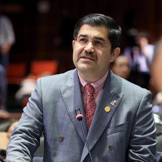 Brasil Acosta, diputado del PRI.