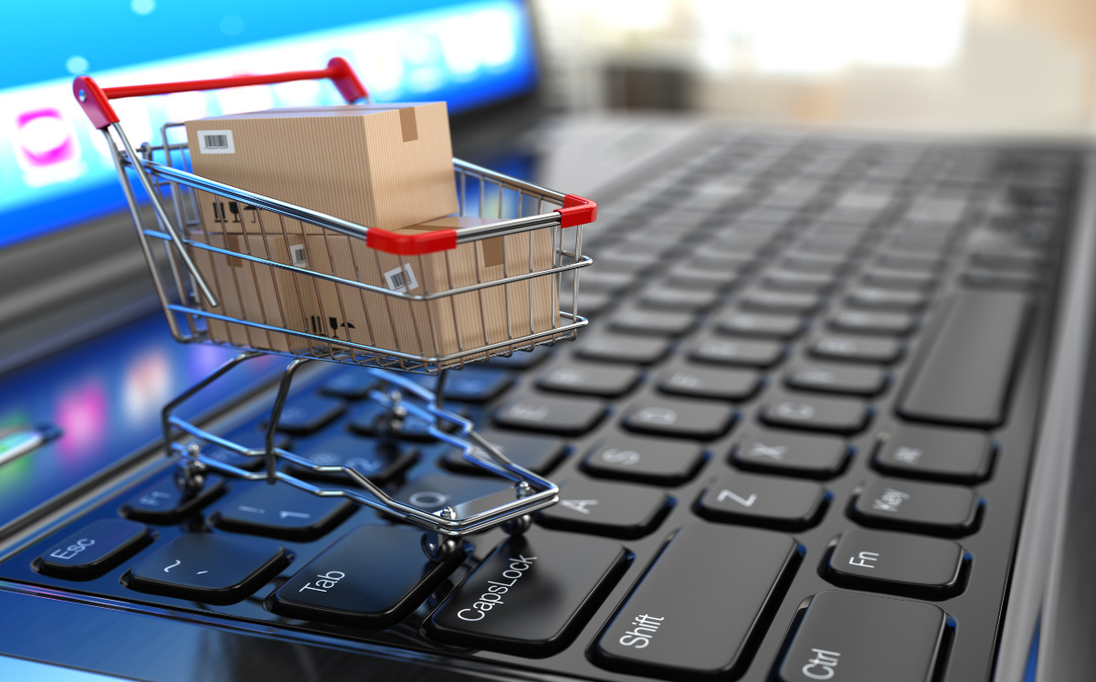 El comercio electrónico en México alcanzó los 316 mil millones de pesos en 2020. (Shutterstock).