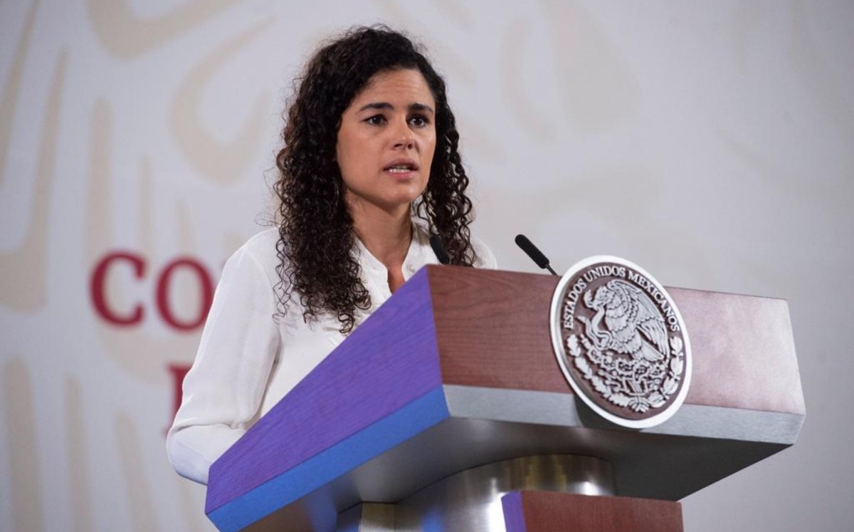 Luisa María Alcalde, secretaria del Trabajo en La Mañanera. (Cortesía)