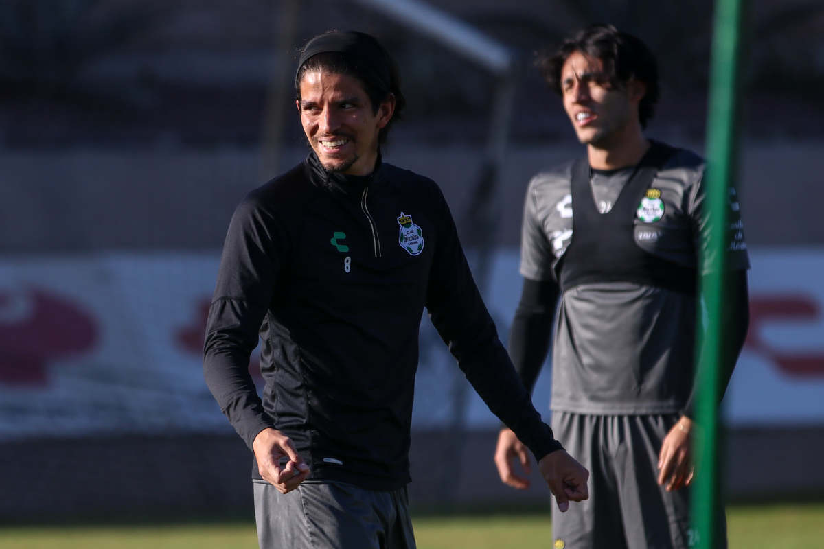 Carlos Emilio Orrantia aseguró que en Santos Laguna tiene como objetivo estar en liguilla. (Especial)