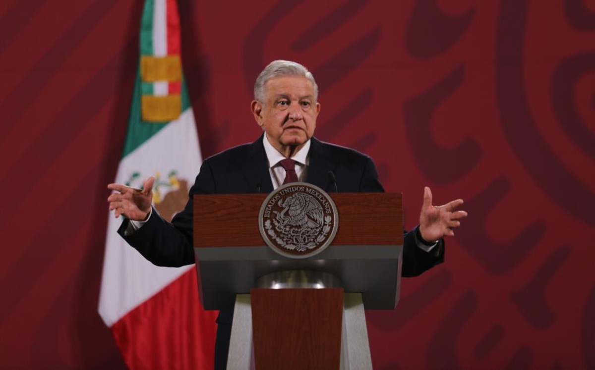 El presidente López Obrador aseguró que las más de mil reservas presentadas al proyecto son "históricas". (Jorge Carballo)