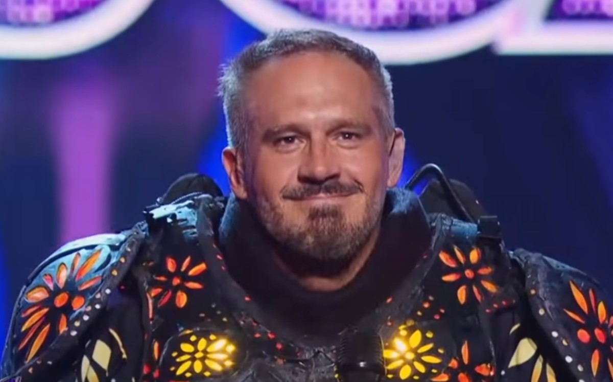 Arath de la Torre se molestó por eliminación en 'Quién es la máscara' (Captura).