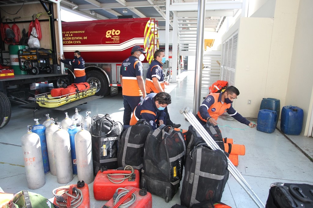 Envía Guanajuato equipo de rescate a Tabasco