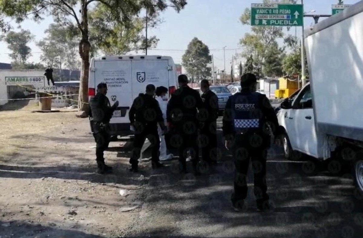 El hombre fue hallado en Río Churubusco, en Iztacalco.| Jorge Becerril